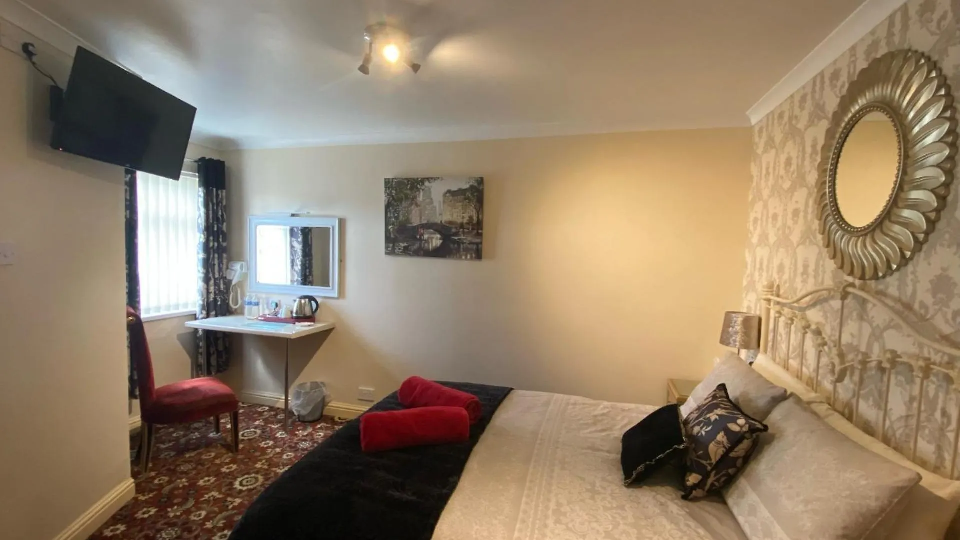 The Libra - Adults Only B&B With Carpark Blackpool Guest house