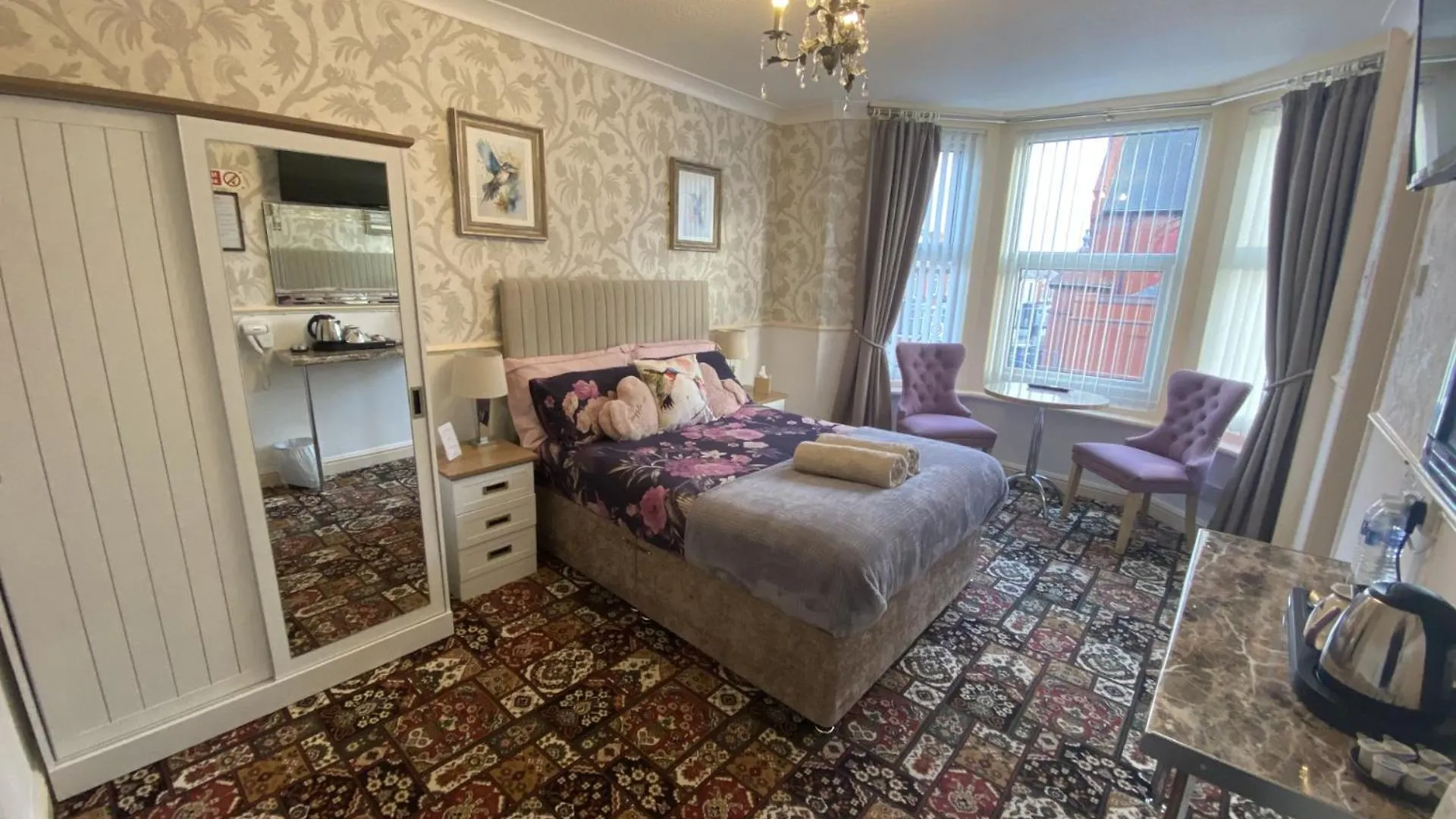 *** Guest house The Libra - Adults Only B&B With Carpark Blackpool United Kingdom