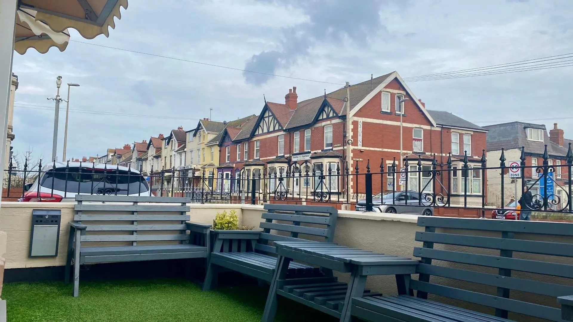 *** Guest house The Libra - Adults Only B&B With Carpark Blackpool United Kingdom