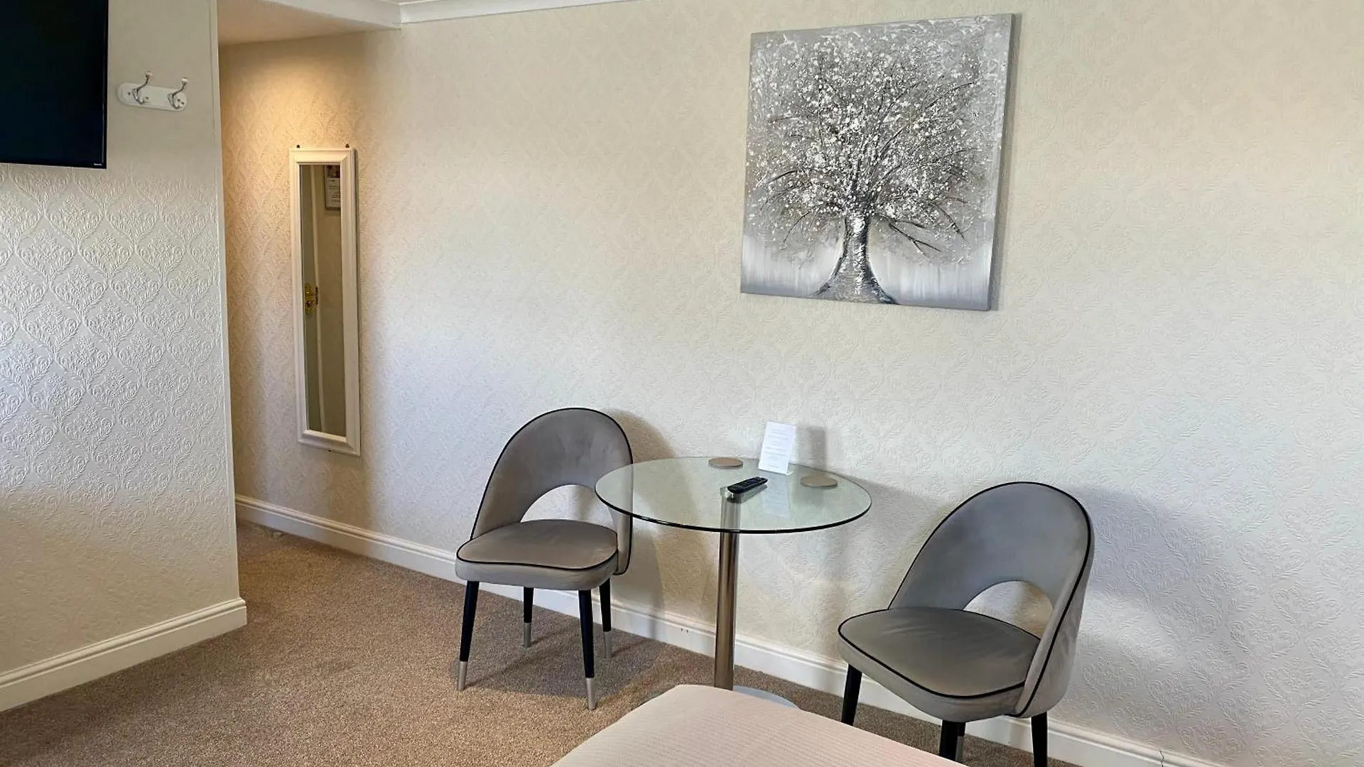 Guest house The Libra - Adults Only B&B With Carpark Blackpool